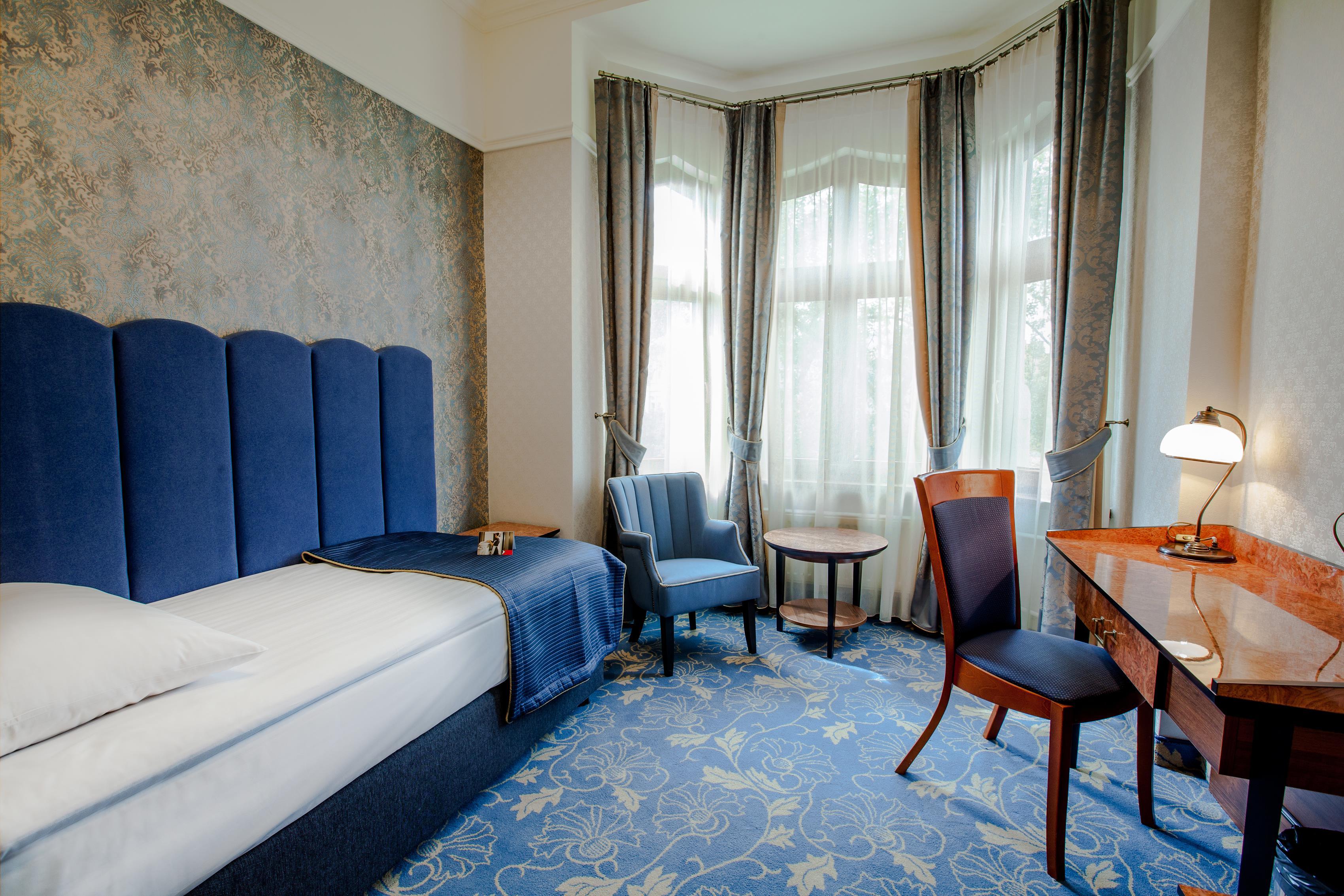 Hotel Diament Plaza Gliwice Bagian luar foto