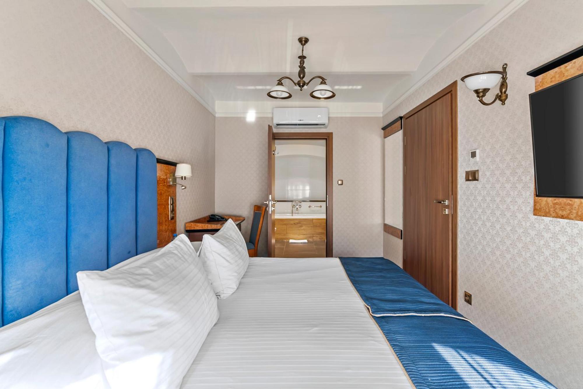 Hotel Diament Plaza Gliwice Bagian luar foto