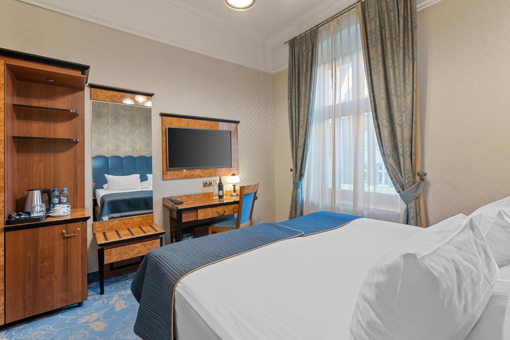 Hotel Diament Plaza Gliwice Bagian luar foto